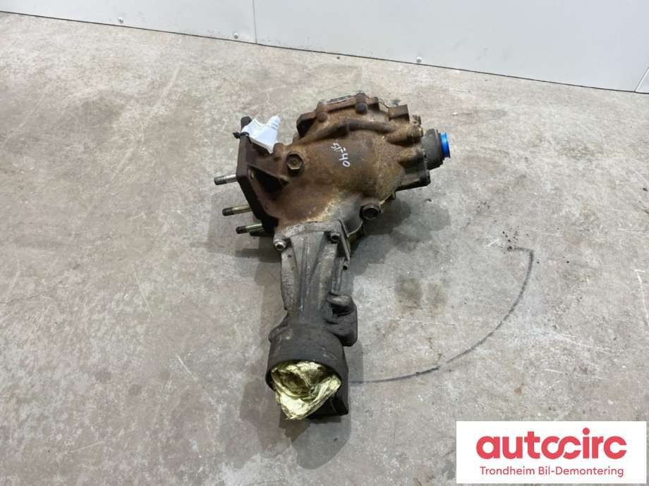 Kardang klokke foran til Toyota RAV4 2000-2006 (Type II)  (...|3610042060|36100-42060|)
