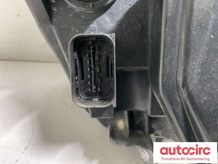 Frontlykt venstre xenon til BMW 5-Serie 2003-2010 (E60/E61) (E60/E61) (..|63127160149|)