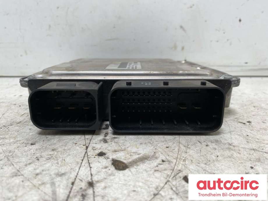 Styreenhet motor til BMW 5-Serie 2003-2010 (E60/E61) (E60/E61) (BOSCH|13617808405|0 281 013 852|)