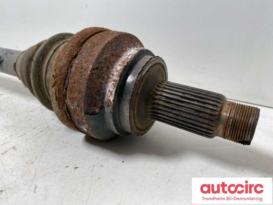 Drivaksel venstre bak, diesel/automat til BMW 7-Serie 2009-2015 (F01/F02/F03/F04) (F01/F02/F03/F04) (..|33207566075|7566075|33 20 7 566 075)