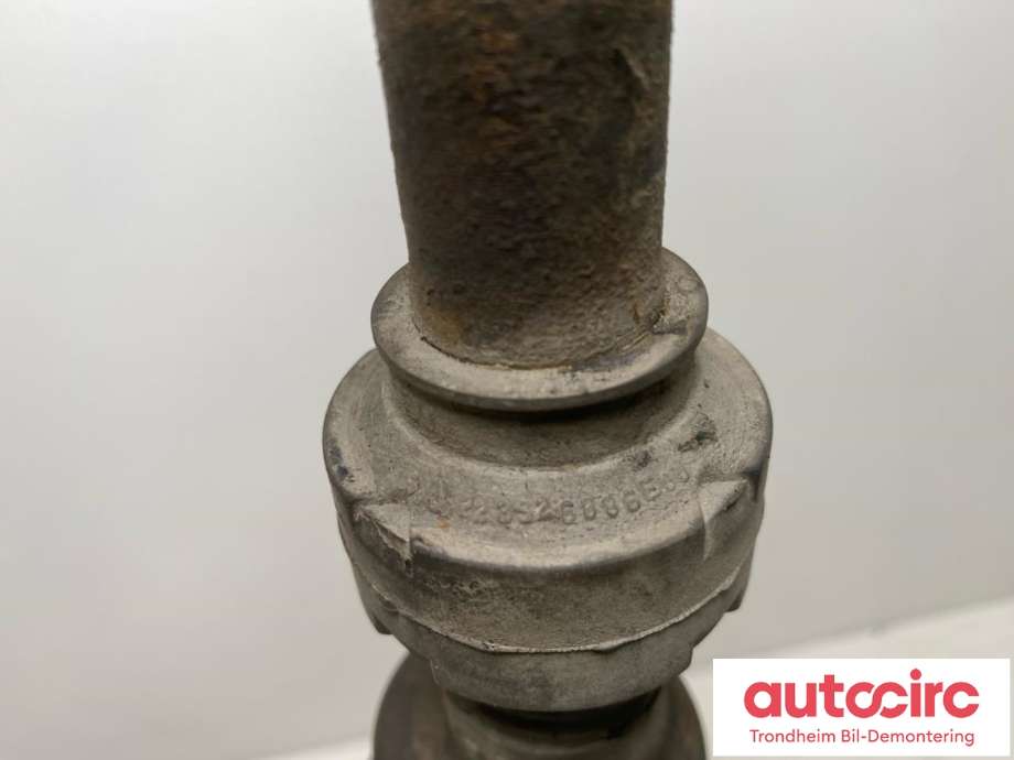Drivaksel høyre foran, diesel/manuell til Nissan NV200 2010-2019 (..|39100-JX51A|39100-JX51B|39100JX51A| 39100JX51B)
