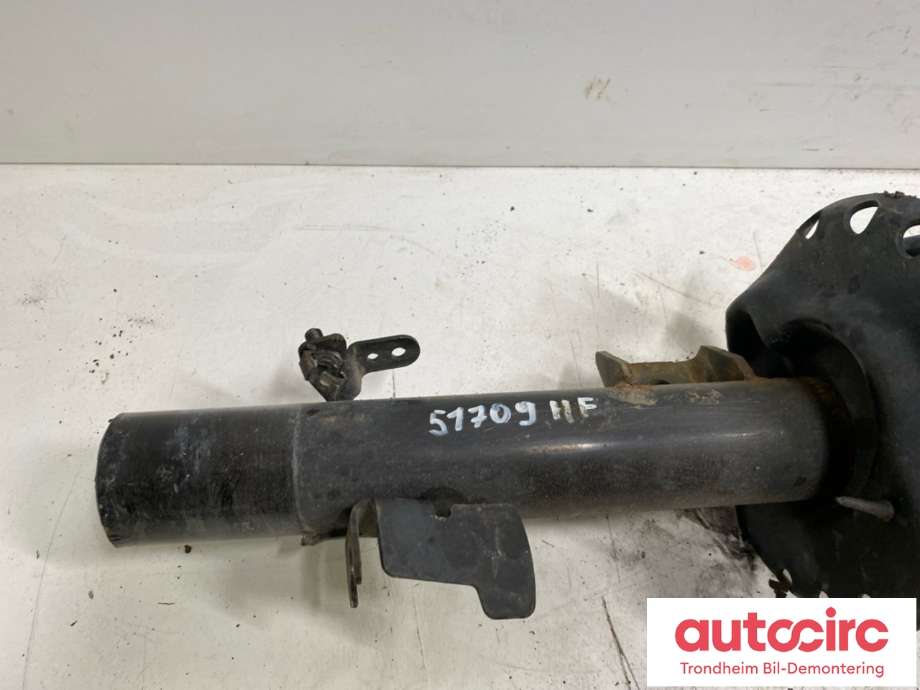 Fjærbein høyre foran til Land Rover Range Rover, Evoque 2011-2019 (Type I)  (LR024442|BJ3218045AD|)