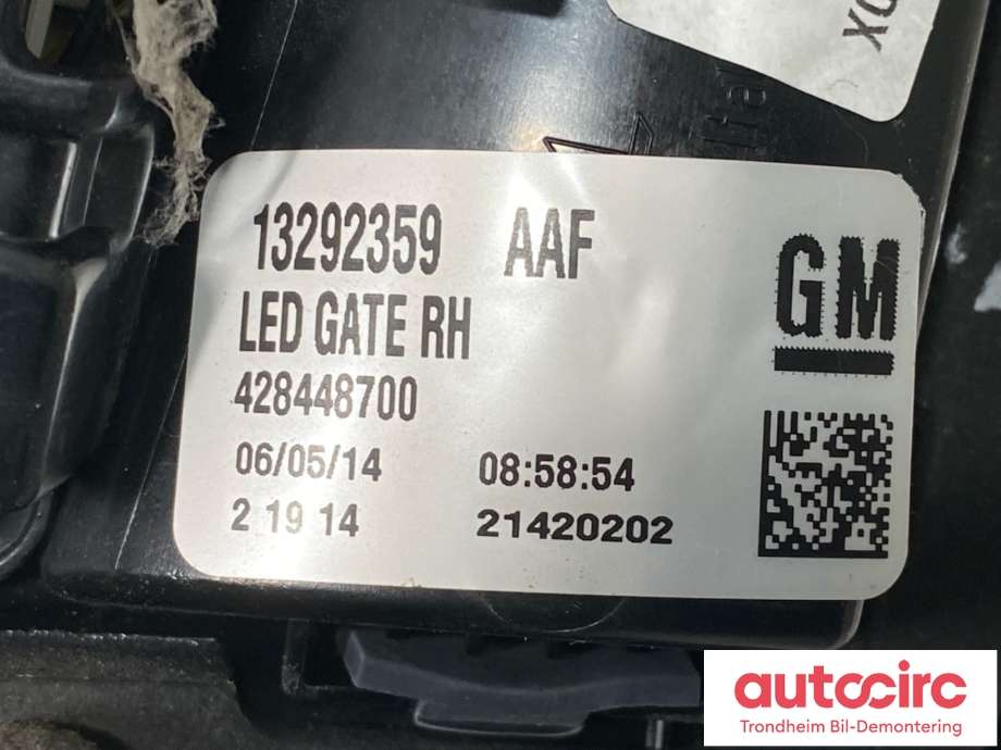 Baklykt høyre indre til Opel Zafira Tourer 2012-2018  (13292359|39028600|)