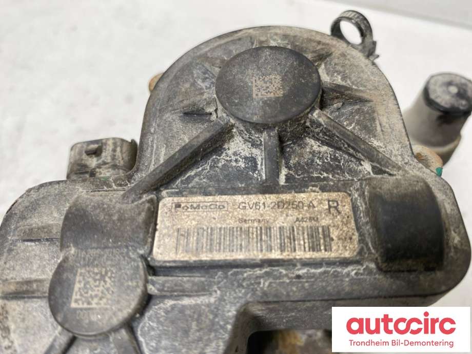 Bremsecaliper høyre bak, elektrisk til Ford Kuga 2013-2019  (..|2439127|HG9C-2D252-AC|)