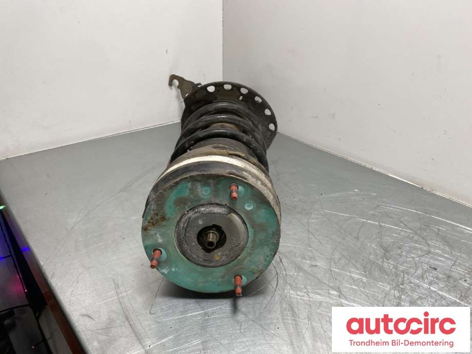 Fjærbein venstre bak til Land Rover Range Rover, Evoque 2011-2019 (Type I)  (LR044681|BJ3218K004AE|)
