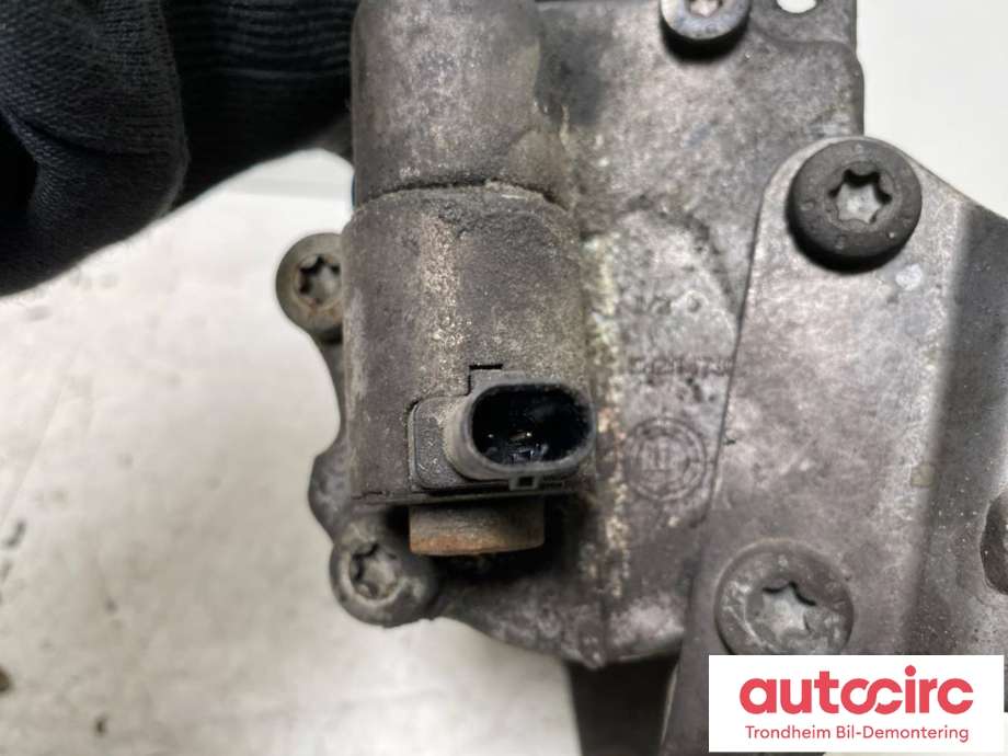 Servo pumpe mekanisk til BMW 7-Serie 2009-2015 (F01/F02/F03/F04) (F01/F02/F03/F04) (LES INFO|6798667|32416867156|32 41 6 867 156)