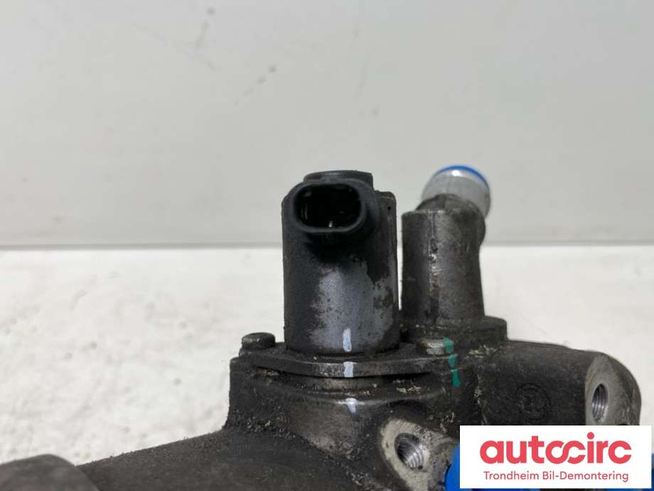 Servo pumpe mekanisk til BMW 7-Serie 2009-2015 (F01/F02/F03/F04) (F01/F02/F03/F04) (LES INFO|6798667|32416867156|32 41 6 867 156)