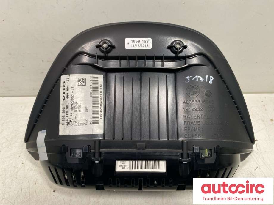 Instrumentpanel til BMW 1-Serie 2011-2015 (Fase 1) (F20/F21) (F20/F21) (BMW|62105A03E53|9295821-01|)