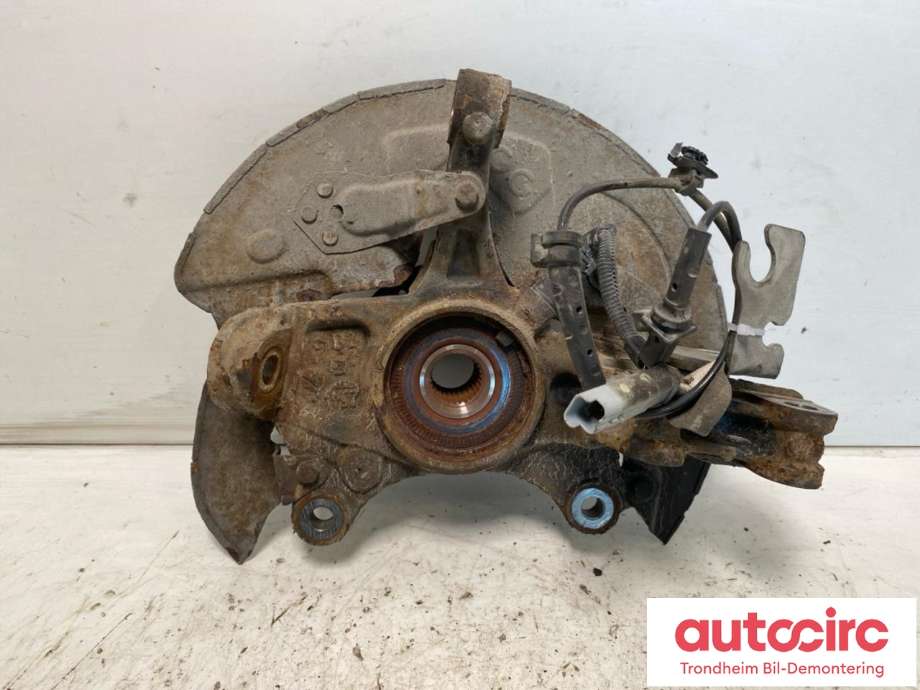 Hjulspindel venstre foran til Peugeot 5008 2017-->> (Type II)  (..|1618890980|1647857480|)