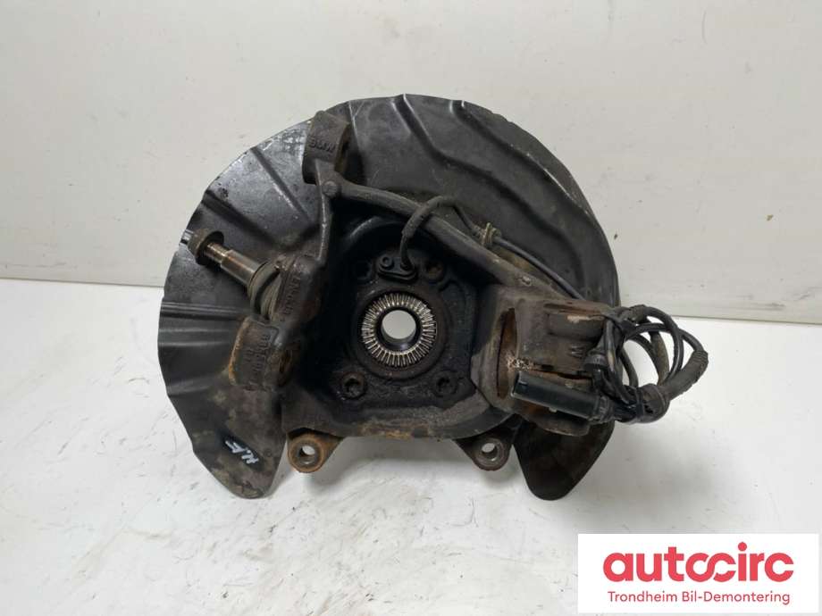 Hjulspindel høyre foran til BMW X4 2014-2018 (F26) (F26) (..|31216855954|)