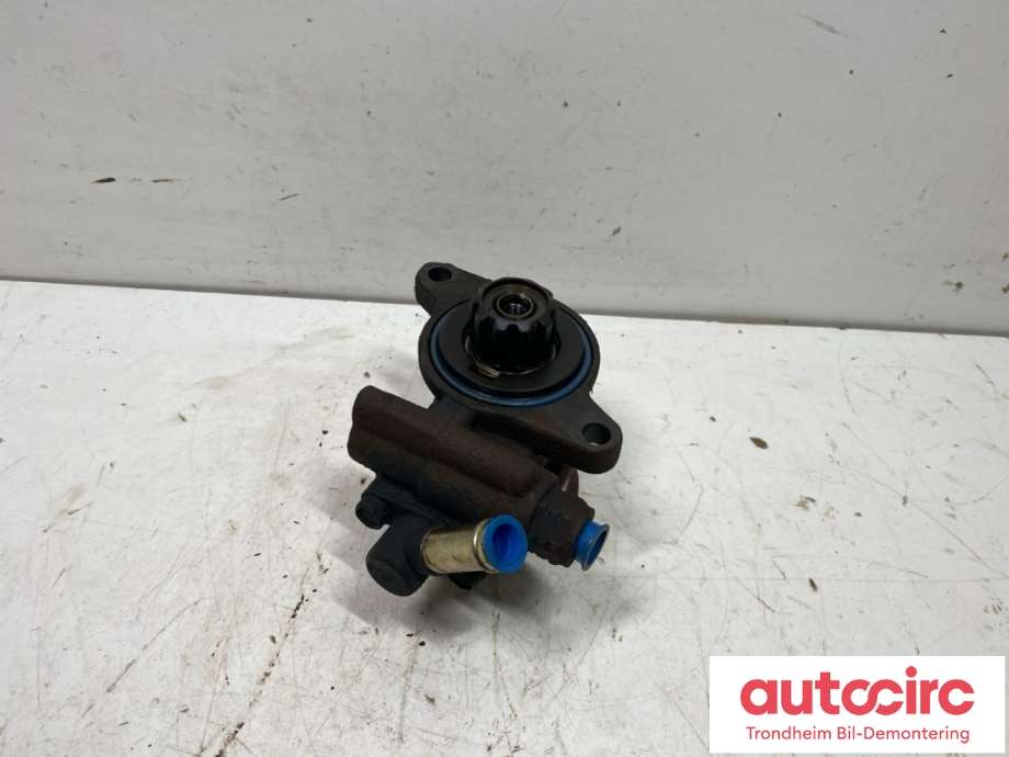 Servo pumpe mekanisk til Toyota Hiace 2001-2006 (Fase 2)  (..|4431026200|)