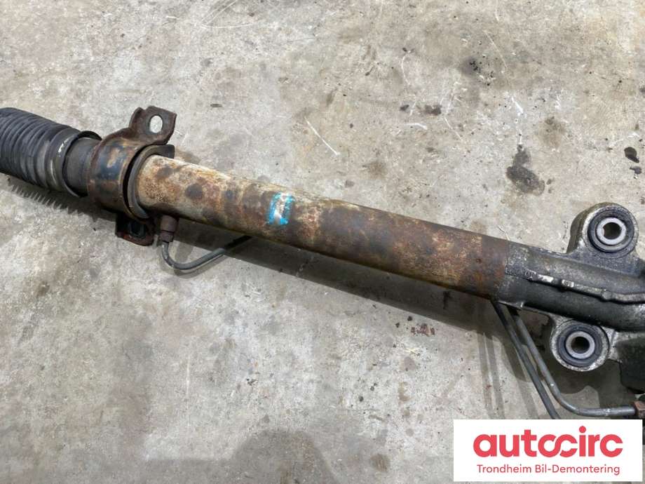 Tannstang til Toyota Hiace 2001-2006 (Fase 2)  (..|4420026261|)