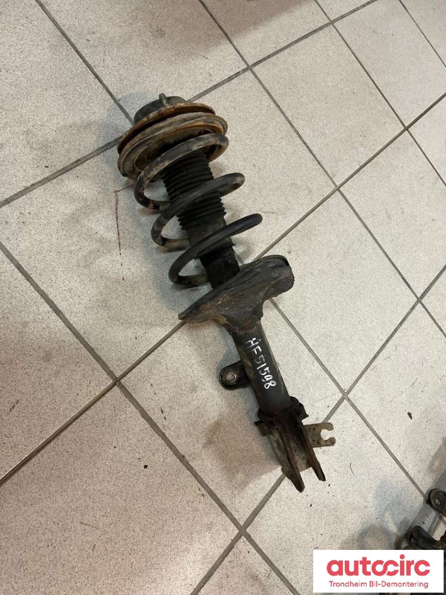 Fjærbein høyre foran til Kia Sportage, 2005-2010 (Type II)  (546612E500)