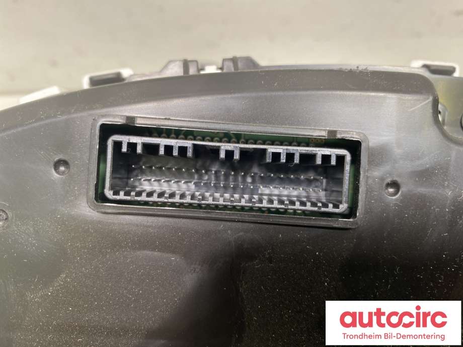 Instrumentpanel til Hyundai Kona 2017-2021 (Type I, Fase 1)  (94310K4010TRY|)