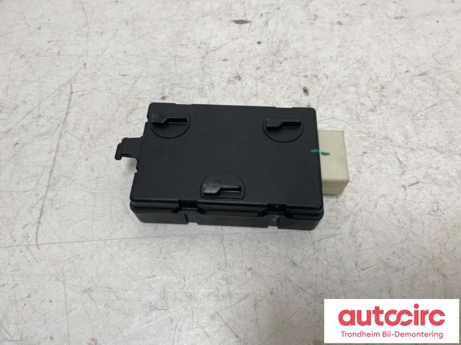 Styreenhet takluke til Mercedes CLA 2019-->> (C118) (C118) (CONTINENTAL|A1679006613|A1679003226|A 167 900 32 26| A 167 900 66 13| 30028636E| A2C18134504)