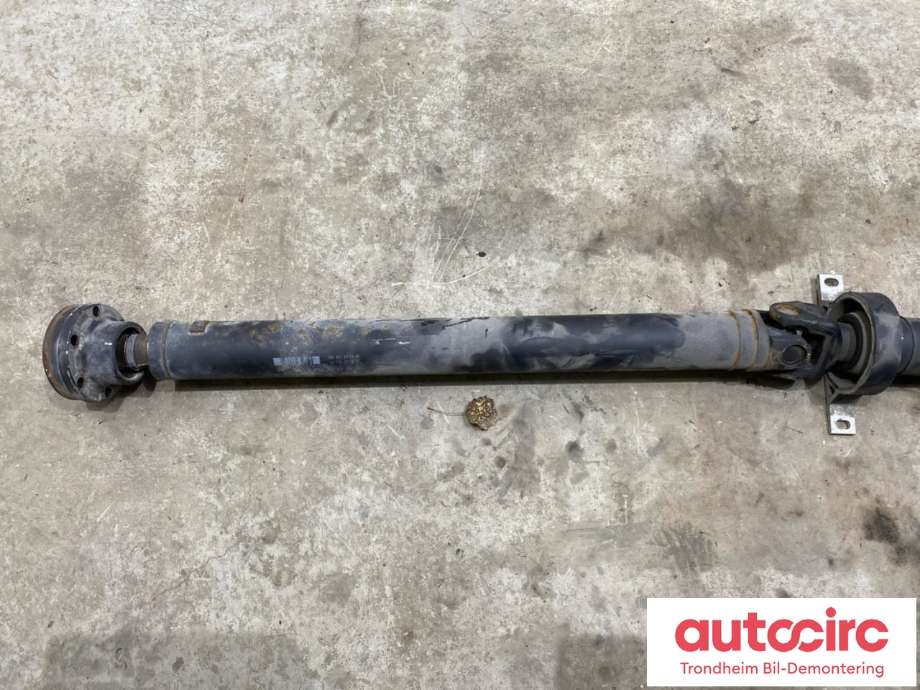 Mellomaksel til BMW 5-Serie 2003-2010 (E60/E61) (E60/E61) (..|26107573574|)