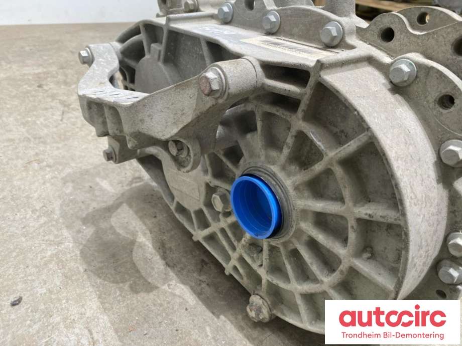 Motor elbil foran til Maxus e-Deliver 3 2020-->>  (..|TZ204X585K05|)