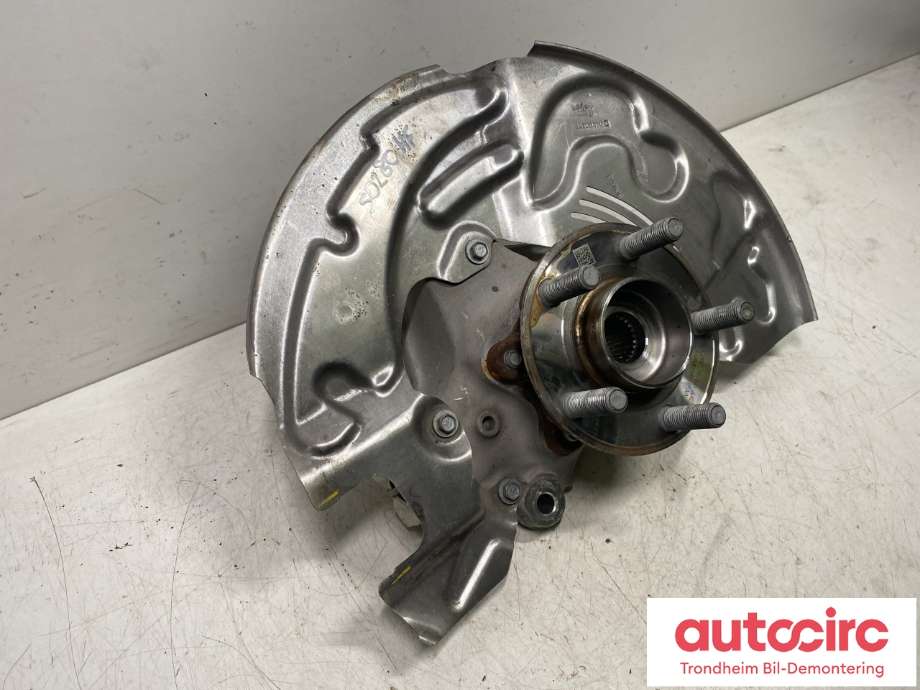 Hjulspindel høyre foran til Ford Mustang Mach-e 2020-->>  (FOMOCO|2483041|LJ9C-3K170-B3A|)