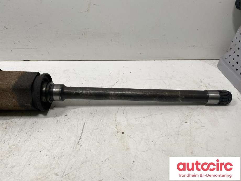 Drivaksel høyre foran, diesel/automat til BMW 3-Serie 2005-2011 (E90/E91/E92/E93) (E90/E91/E92/E93) (..|31607544436|31607558950|)