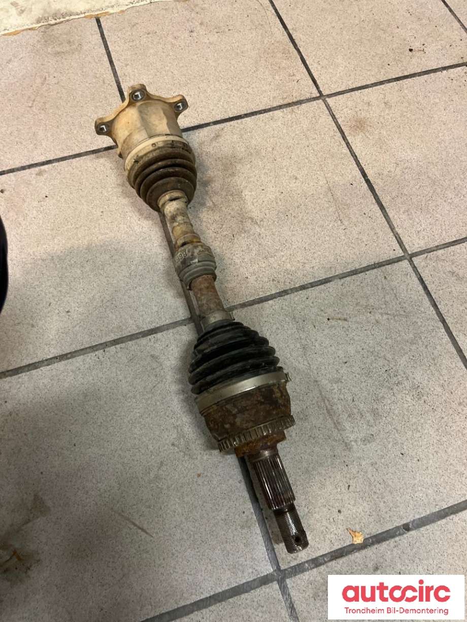 Drivaksel høyre foran, diesel/manuell til Nissan X-Trail 2002-2007 (T30) (T30) (391008H712|)