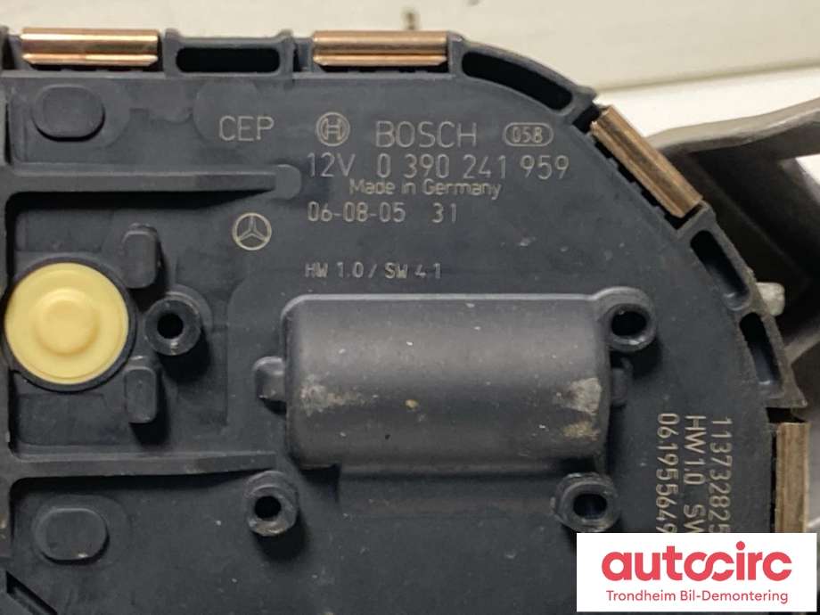 Viskermotor foran høyre til Mercedes S-Klasse 2005-2013 (W221) (W221) (BOSCH|A2218204142|A2218204442| 3397020995| 0390241959)