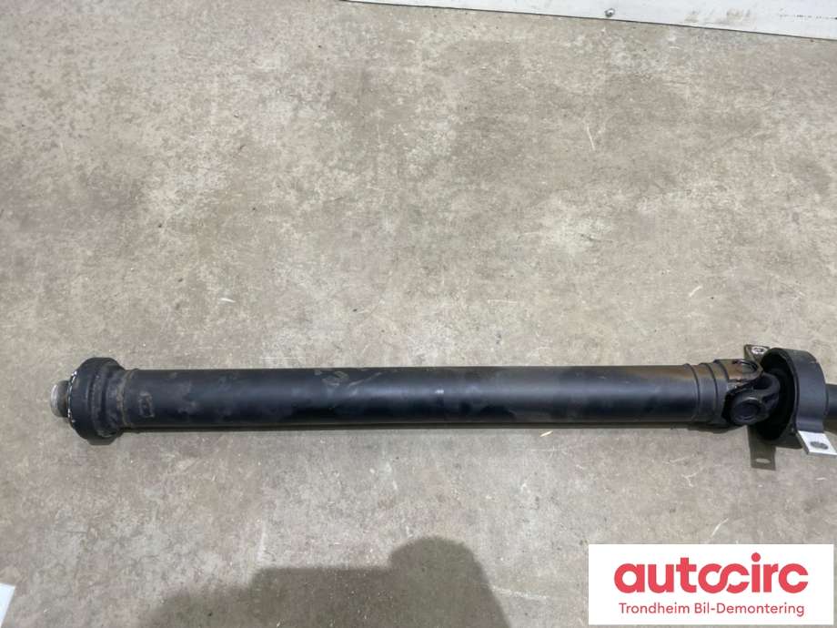Mellomaksel bakre til BMW X5 2013-2018 (F15) (F15) (..|26107636785|)