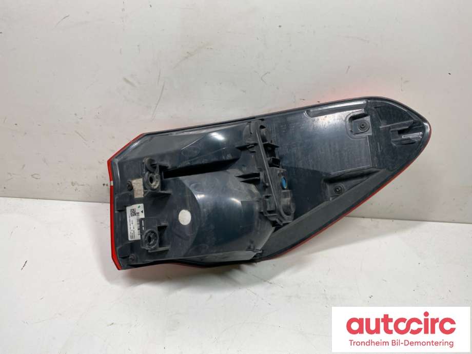 Baklykt høyre ytre til BMW X1 2015-2022 (F48) (F48) (63217488546|7350715-10|)