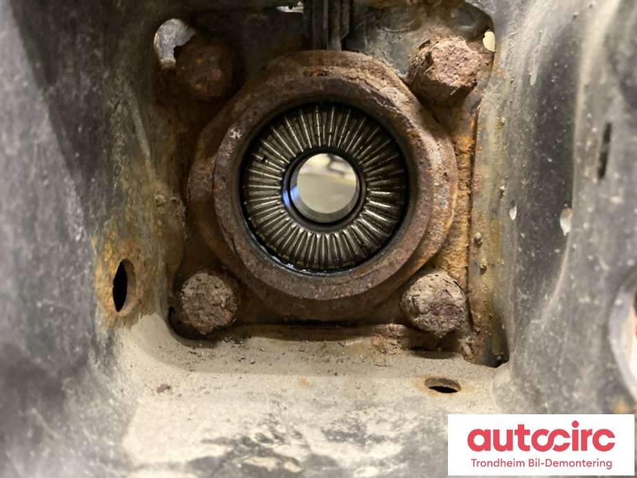 Hjulspindel høyre bak til BMW X1 2015-2022 (F48) (F48) (33326851580|33308842880|)