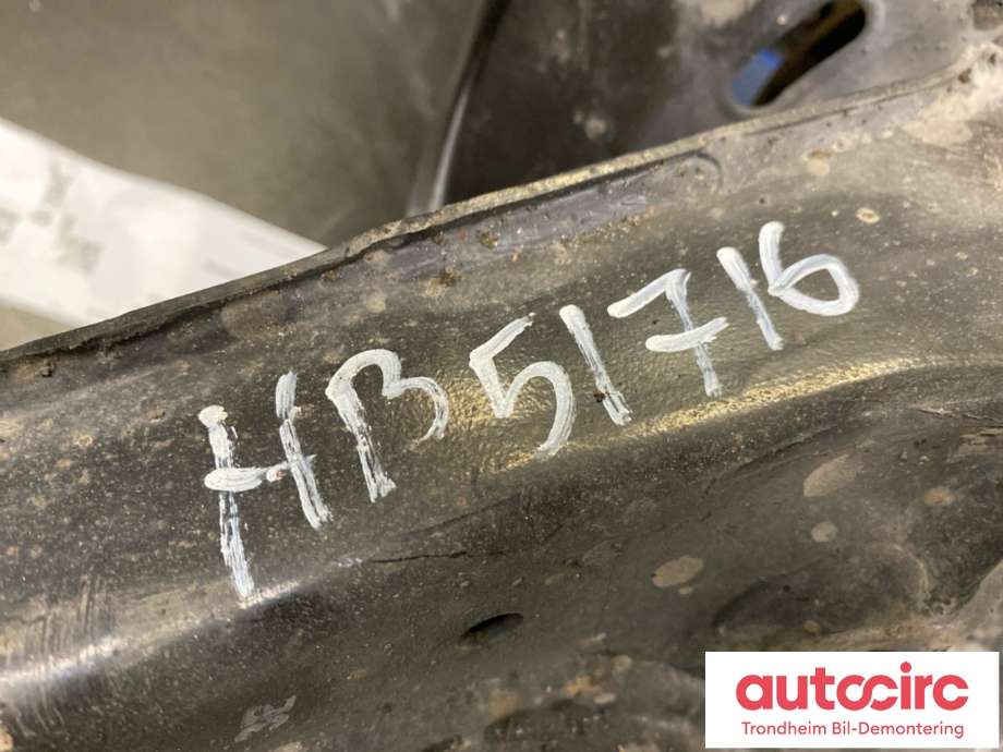Hjulspindel høyre bak til BMW X1 2015-2022 (F48) (F48) (33326851580|33308842880|)