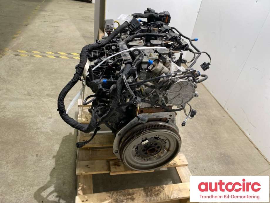Motor bensin til VW Tiguan 2016-2020 (Type II, Fase 1)  (DKZA|06K100040F|06K100040FX|)