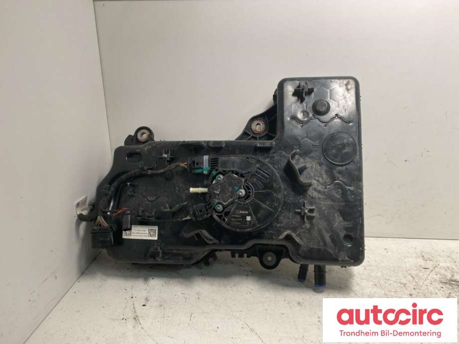 AdBlue tank til VW Transporter / Caravelle 2019-->> (T6.1) (T6.1) (...|7E0131877J|7E0131877K|)