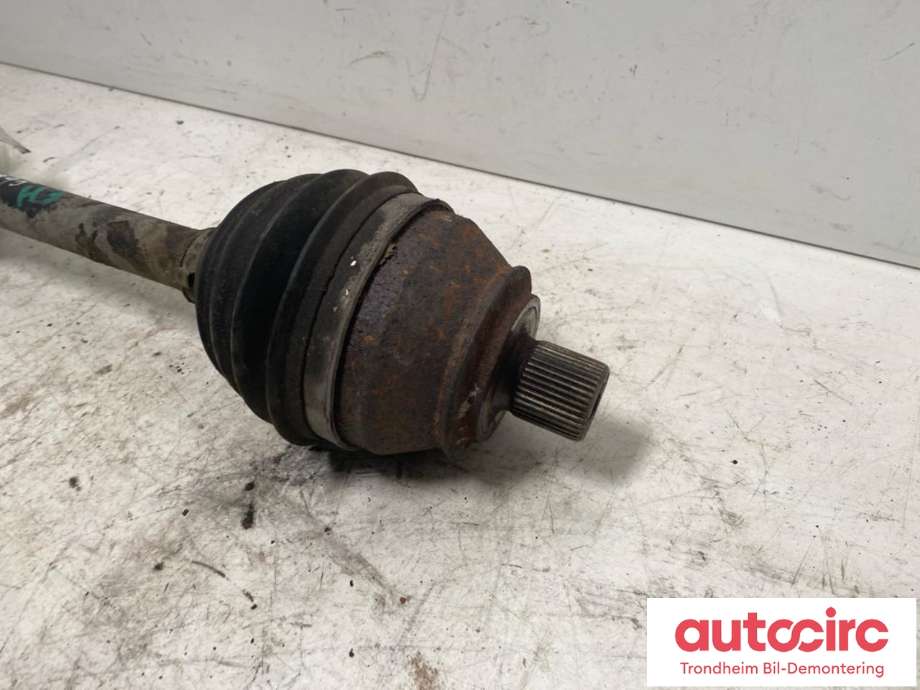 Drivaksel høyre foran, diesel/manuell til VW Transporter / Caravelle 1990-2003 (T4) (T4) (...|JZW407449FX|)