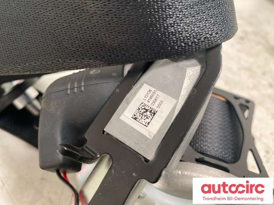 Sikkerhetsbelte foran venstre til Honda e:Ny1 2023-->> (JOYSON SAFETY SYSTEMS|TS-AH2-J2372|)