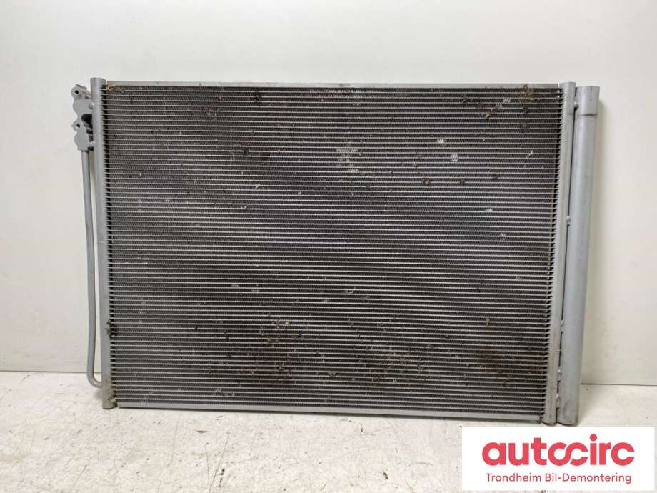 Radiator (automat gir) til BMW 7-Serie 2009-2015 (F01/F02/F03/F04) (F01/F02/F03/F04) (BEHR|17118509176|17118509175|8509175)