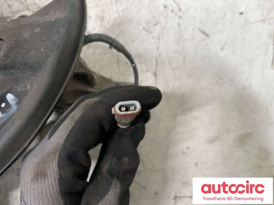 Hjulspindel venstre foran til Opel Zafira Tourer 2012-2018  (13248526|)