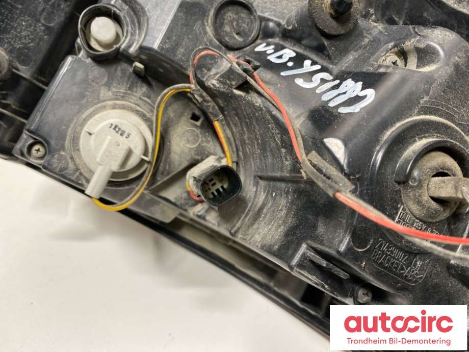 Baklykt venstre ytre til Opel Zafira Tourer 2012-2018  (13292361|39033314|39009034| 39033314)