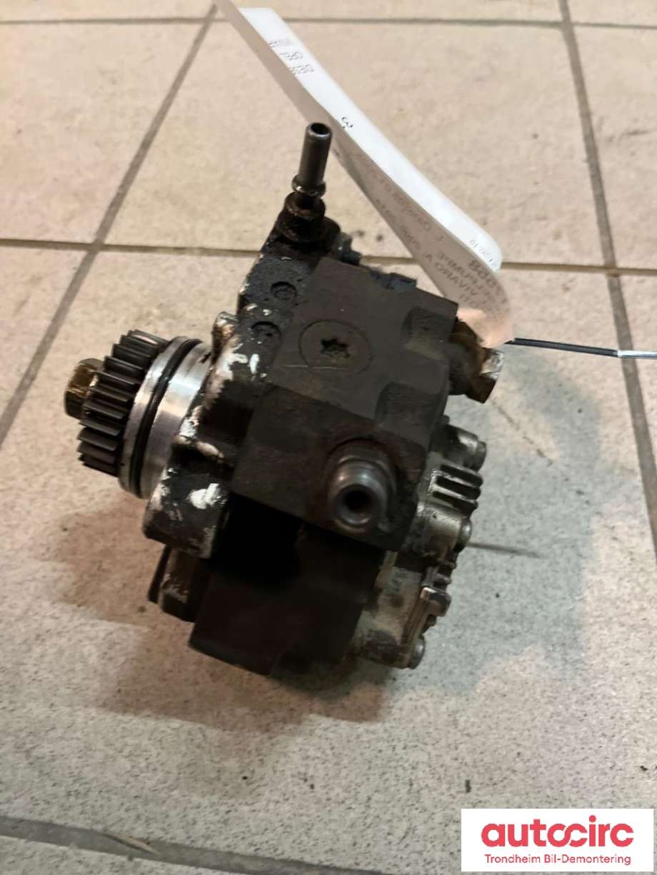 Dieselpumpe til Opel Vivaro A 2006-2014 (BOSCH|93161630|95521614|95530242| 93198524| 0445010099| 95521614)