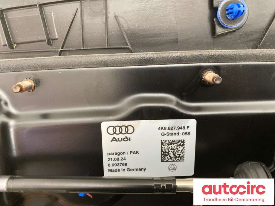 Spoiler bakluke til Audi e-tron GT 2021-->> (MED MOTOR|4K8827948F|4K8827948H|4J3827948|9Y0858605D| 4J3827932A)