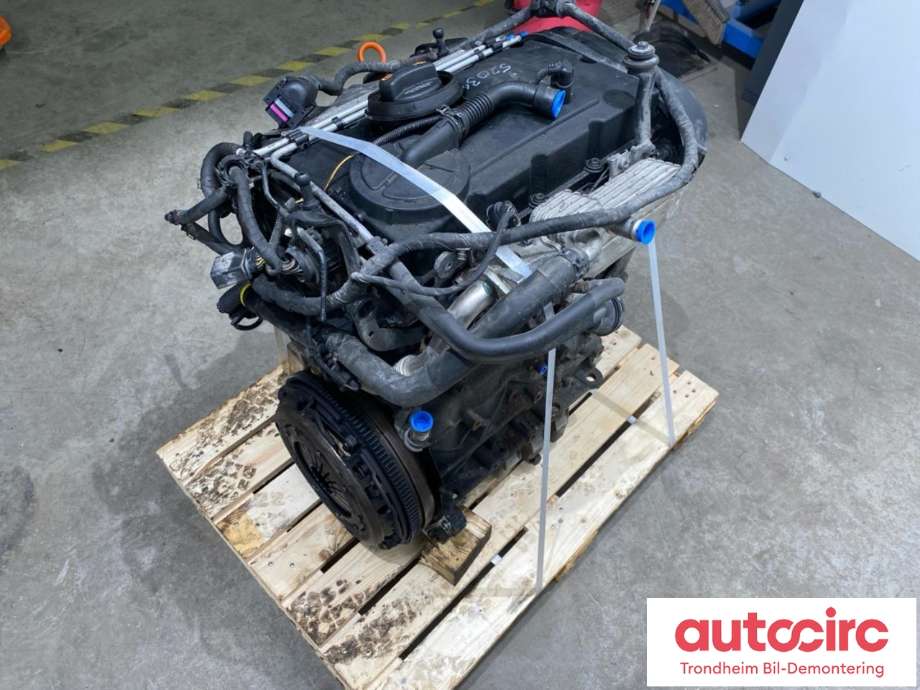 Motor diesel til VW Passat 2005-2010 (B6) (B6) (VW AG|03G100098CX||BKP| BMA| BVE| BWV)