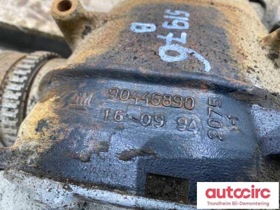 Kardang klokke bak til Opel Omega B 1994-1999  (GM|90446890|)