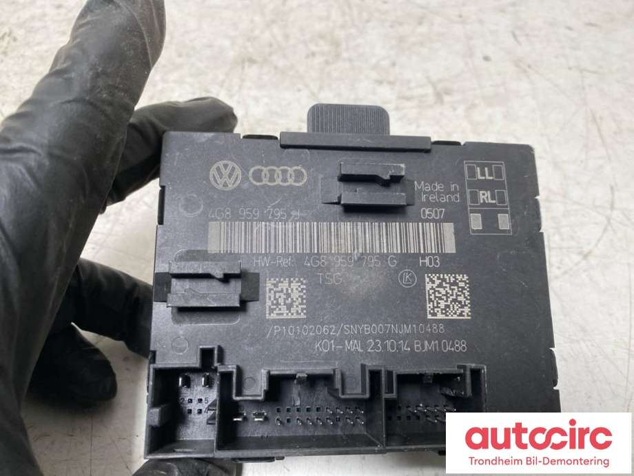 Styreenhet dør venstre bak til Audi A6, Allroad 2012-2014 (Type III, Fase 1) (C7) (C7) (LES INFO|4G8959795J|4G8959795G|4G8 959 795 H)