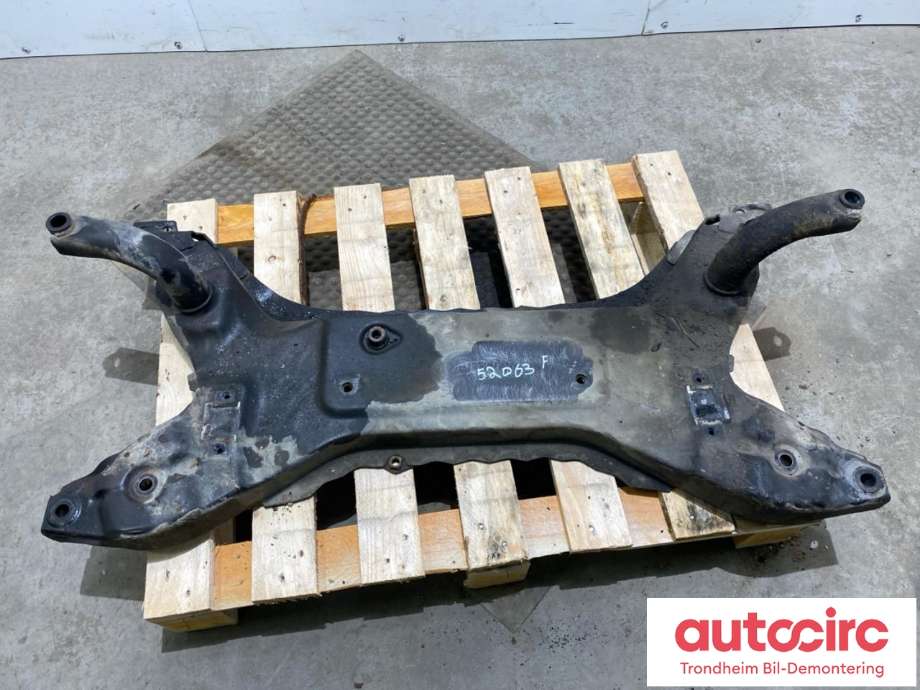 Travers foran hoved til Mitsubishi Outlander, 2012-2015 (Type III, Fase 1)  (...|4000A274)