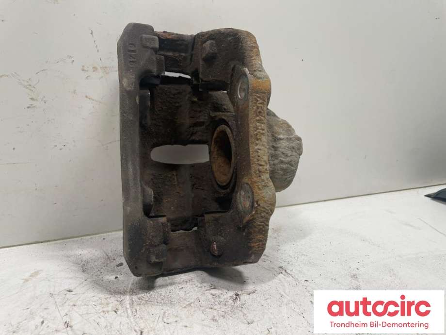 Bremsecaliper venstre foran til Peugeot 2008 2013-2019 (Type I)  (..|4401P8|1617293580|4401 P8| 16 172 935 80)