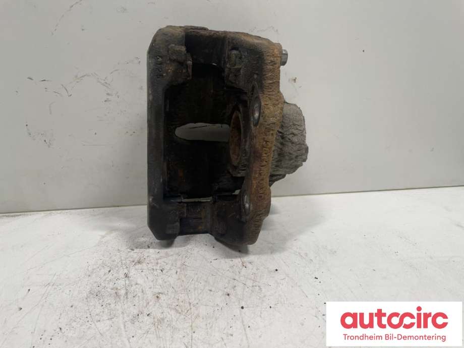 Bremsecaliper høyre foran til Peugeot 2008 2013-2019 (Type I)  (..|9677584780|4401P9|1617293680| 4401 P9| 16 172 936 80| 96 775 847 80)