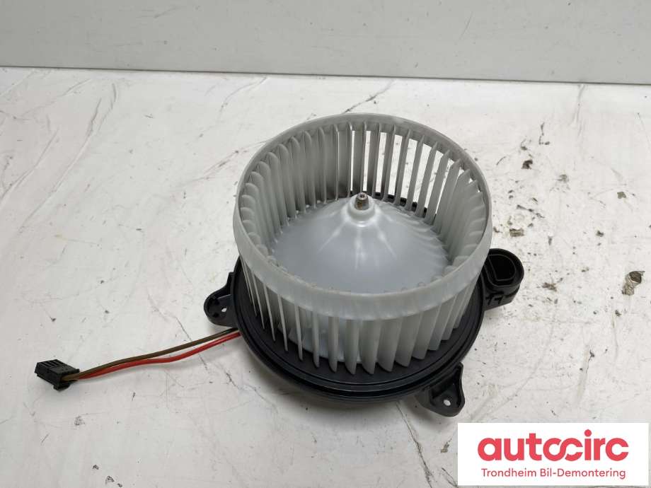 Varmeapparat motor til Volvo XC40 2018-2024  (CMA AUTO|31497510|)