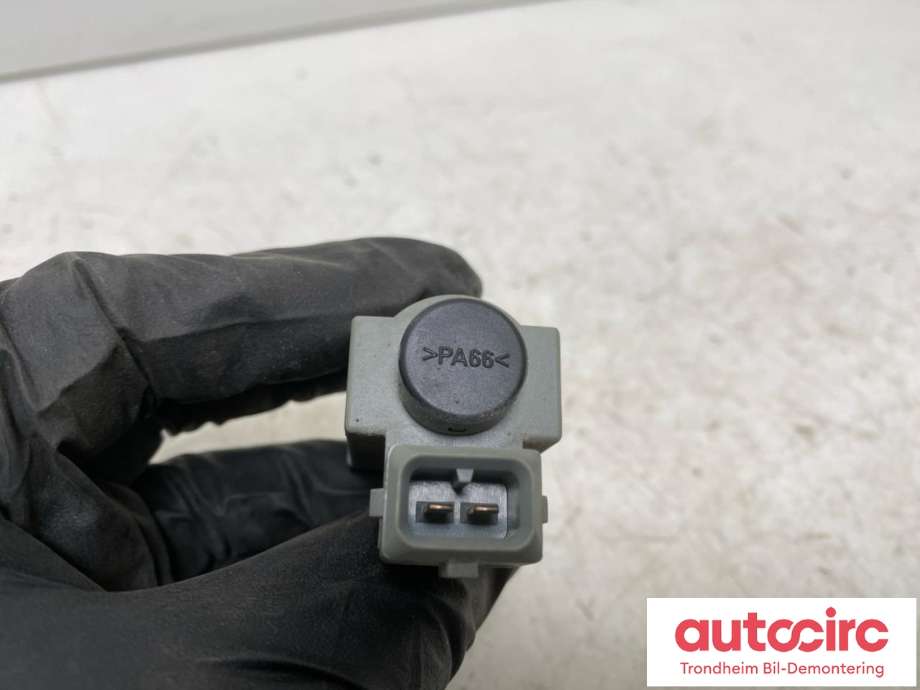 Vakuumventil til Porsche Panamera 2009-2017 (Type I) (970) (970) (OMKOBLINGSVENTIL|7PP906270|7PP 906 270|7.22280.04)