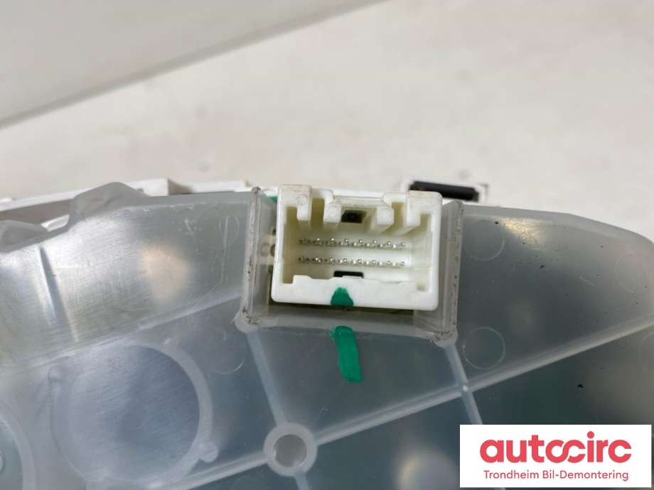 Instrumentpanel til Mazda 6 2008-2010 (Type II, Fase 1) (...|GAA955214|GAA9-55-214|)