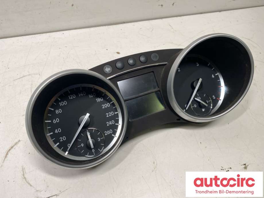 Instrumentpanel til Mercedes R-Klasse, 2006-2013 (W251) (W251) (A1649008300)