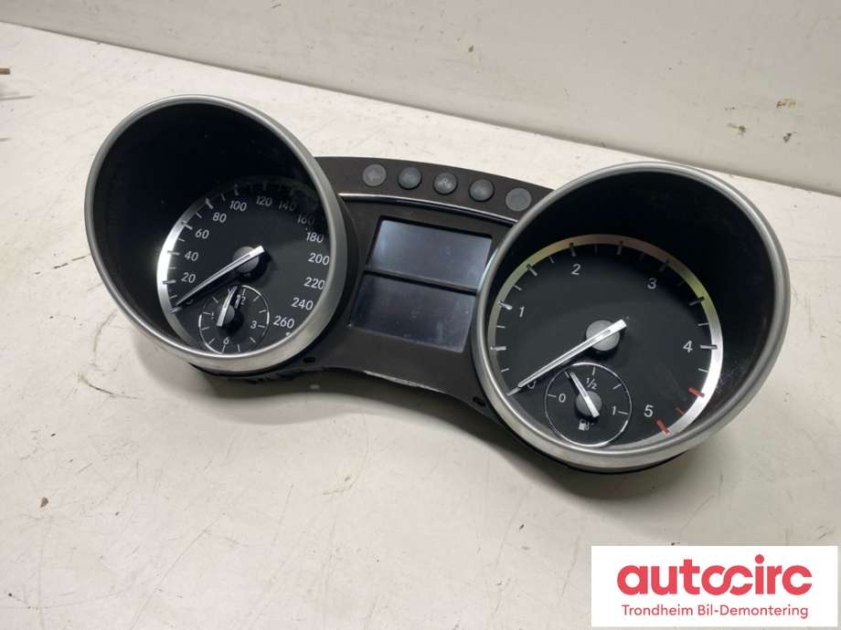 Instrumentpanel til Mercedes R-Klasse 2006-2013 (W251) (W251) (A1649008300|A2519006000|)