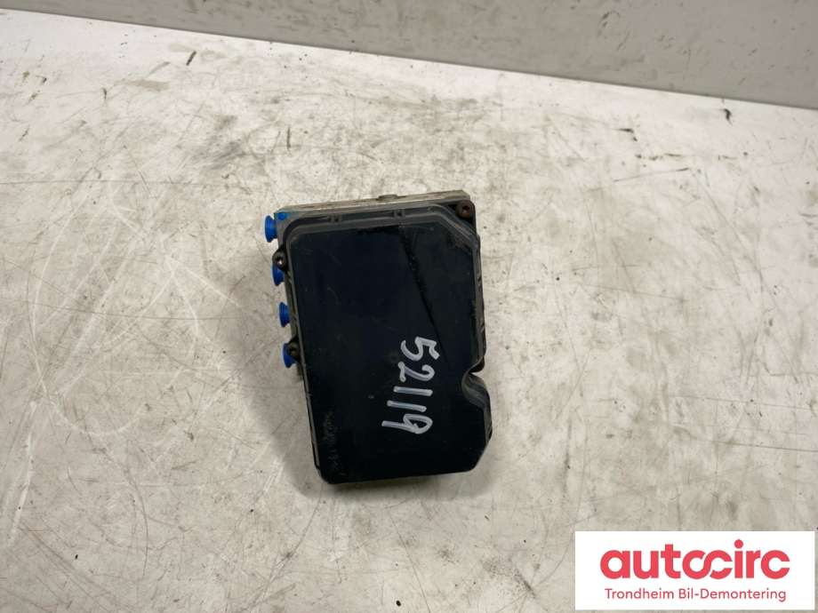 ABS sentral til Toyota Verso-S 2011-2015 (COMBI) (COMBI) (ADVICS|4405052D90|44540-52240|)